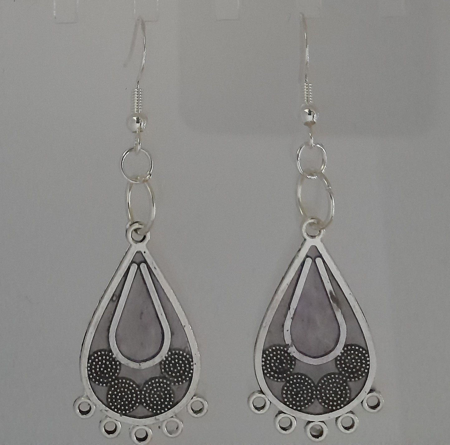 Metal Teardrop
