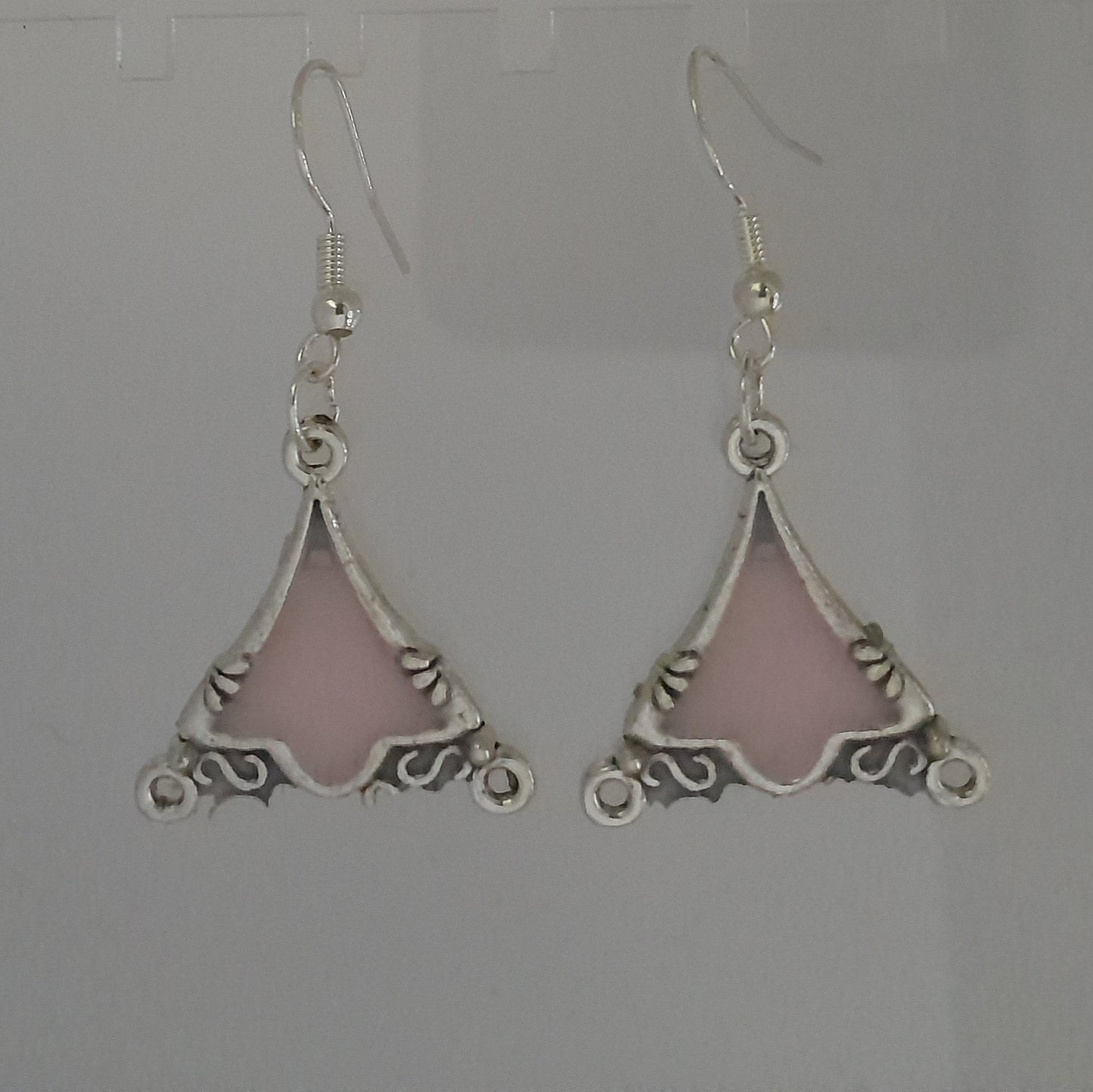 Metal Triangle