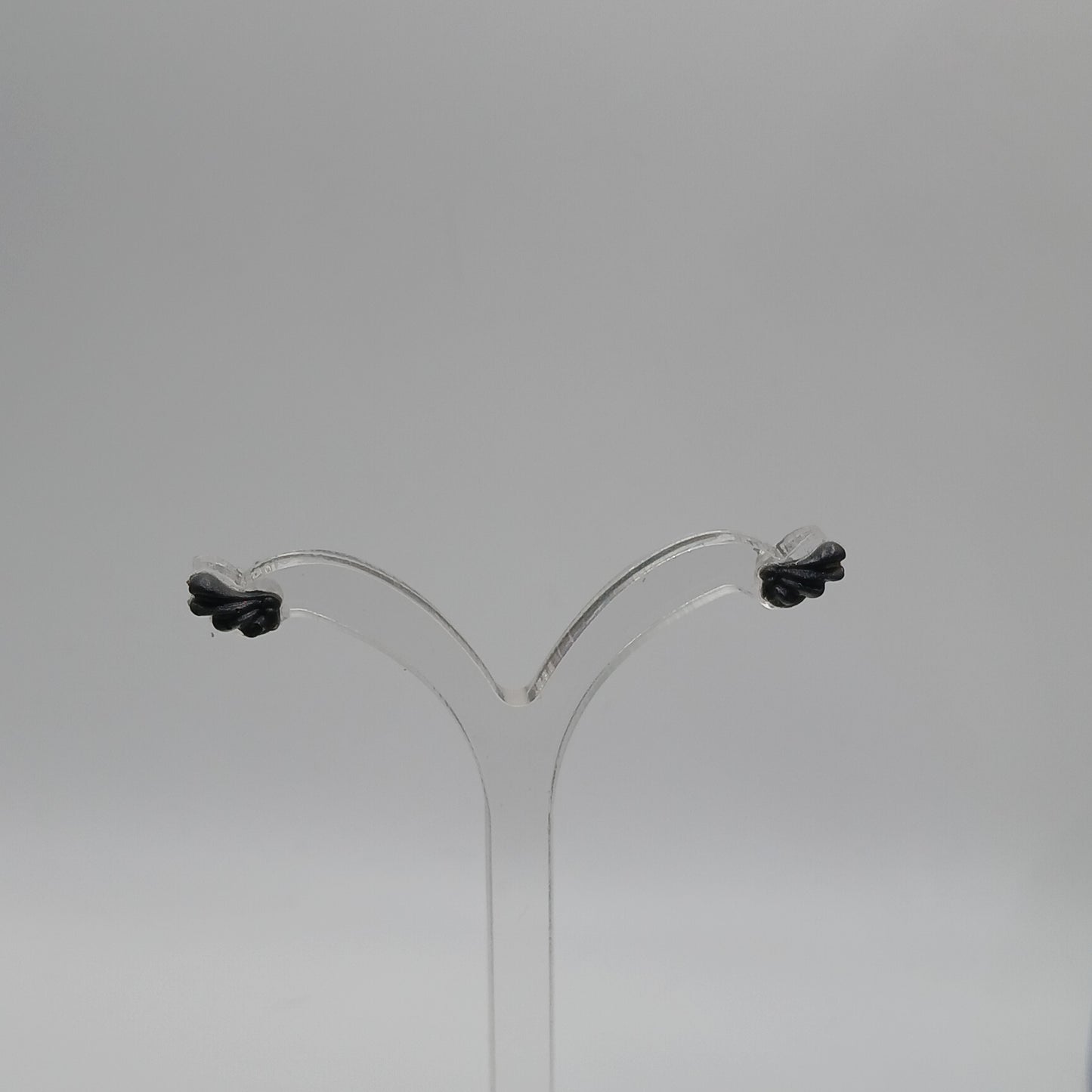 Small Wing Studs