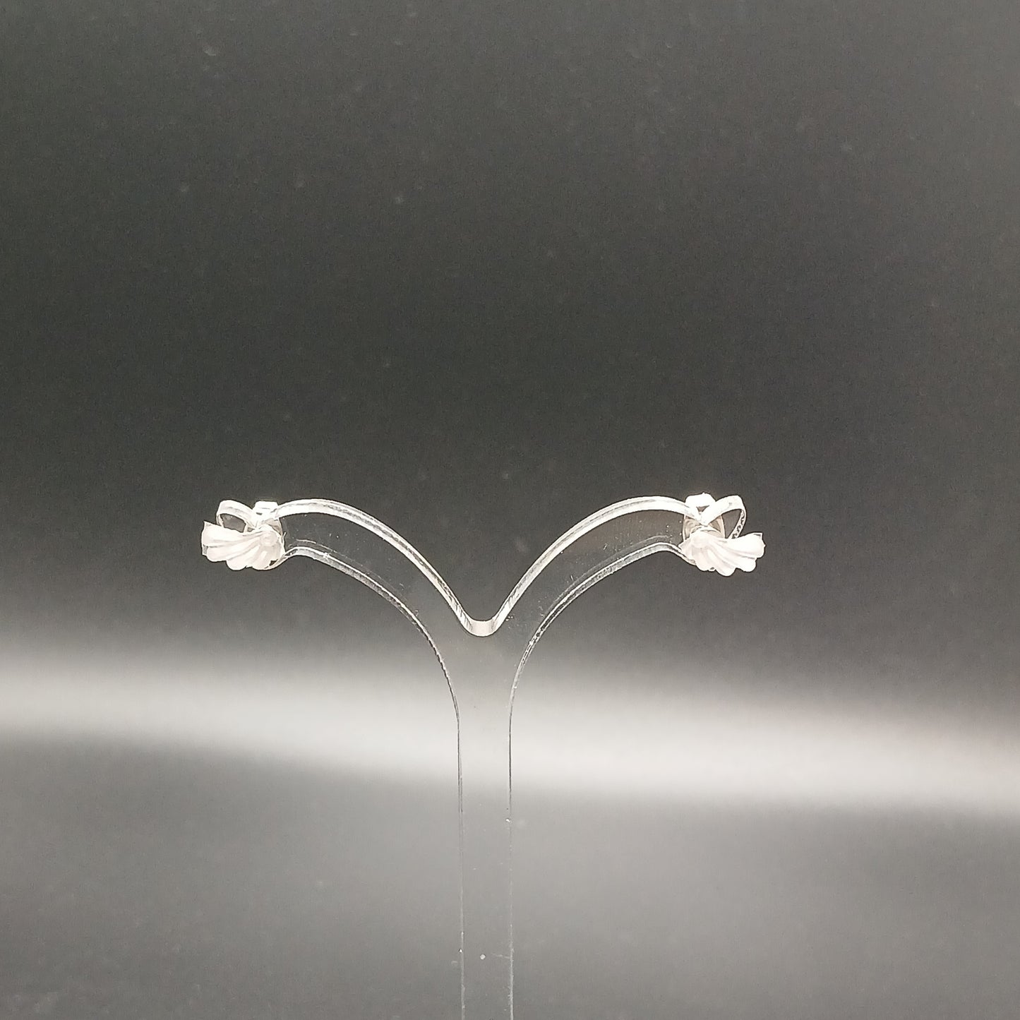 Small Wing Studs