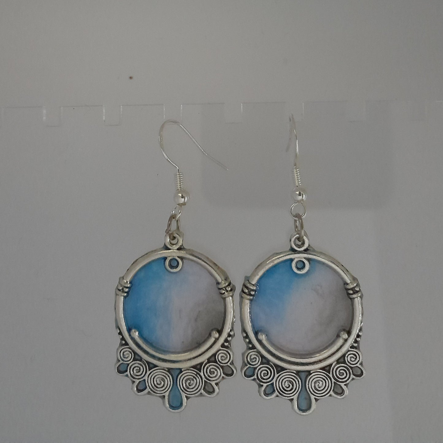 Dripping Metal Circle